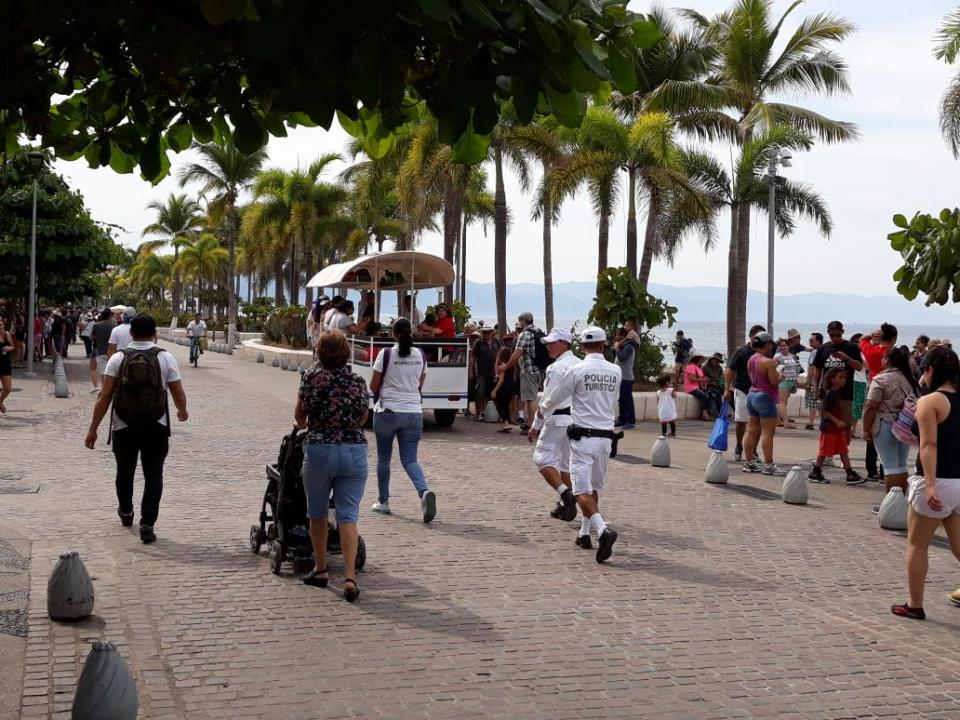 12y13Bahía (2) Debe sector turístico adoptar Código de Conducta Nacional