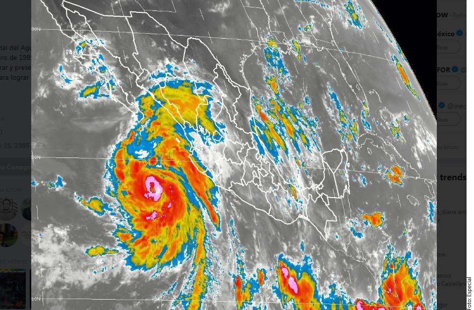 12y13Bahía (2) Se levantan restricciones de navegación en el puerto