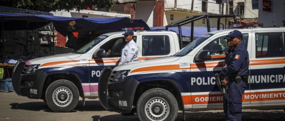 14y15Bahía (4) Se ha estado redoblando esfuerzos por la seguridad: Misael López Muro