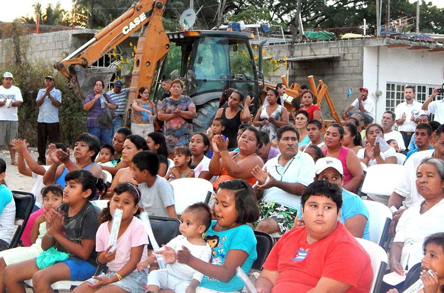 20y21Bahía (3) Resaltan trabajo cercano de Seapal Vallarta con la población