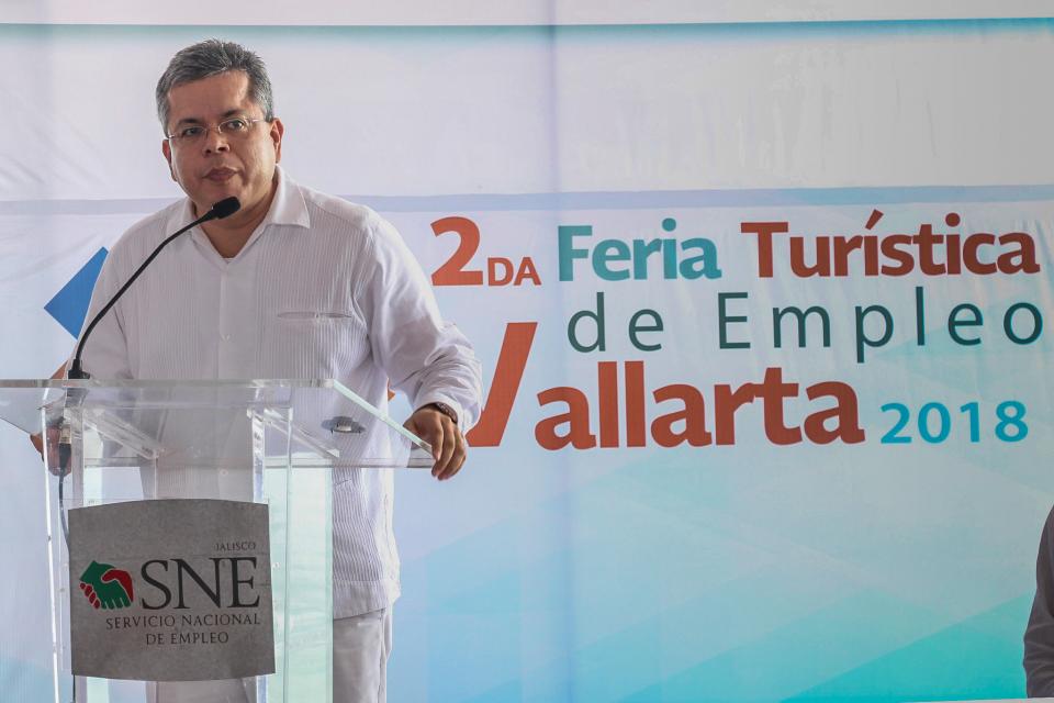 BRENDA 01 NOTA D Exponen a la titular de la STyPSJ temas prioritarios para Vallarta