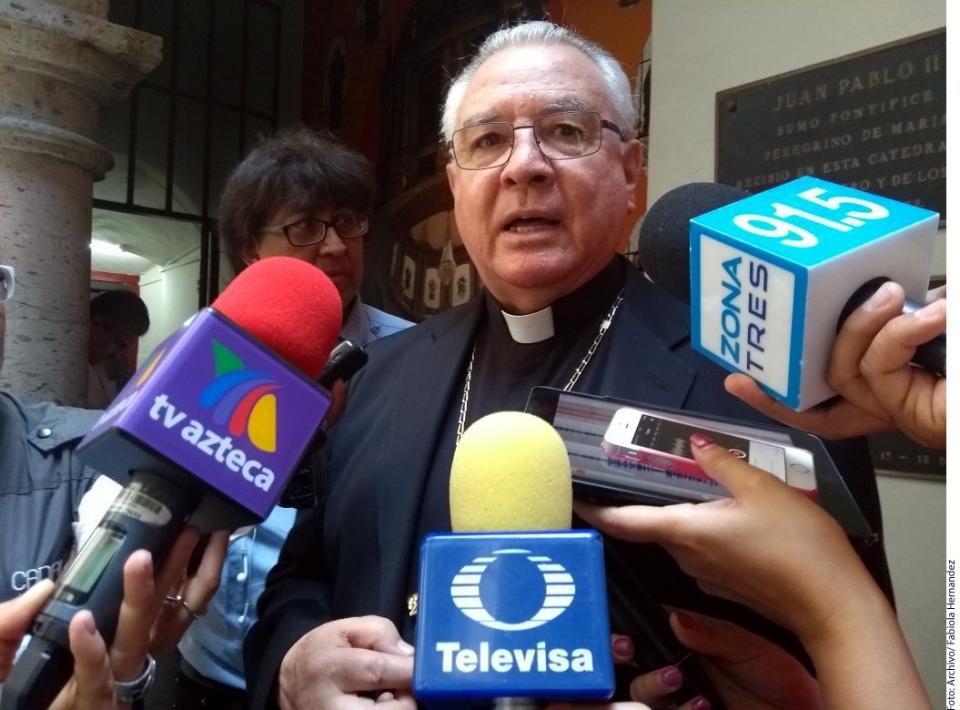 04y05Bahía Tema del Día (5) Ve Cardenal 'deshumanización'