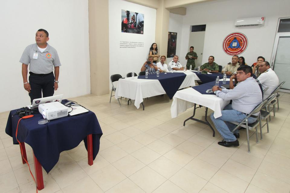 16y17Bahía (4) Autoridades afinan detalles para el Macrosimulacro