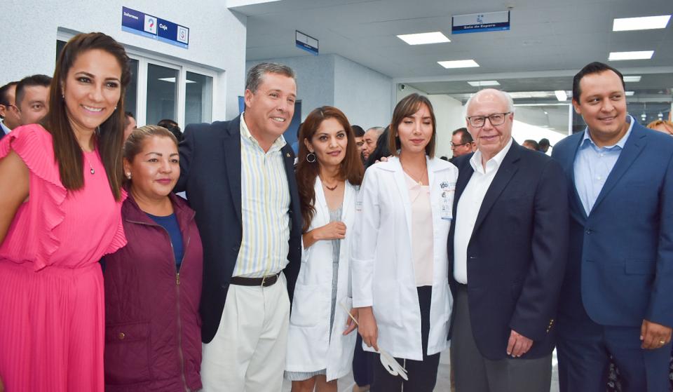 18y19Bahía (7) Se invierten más de 131 millones de pesos en unidad hospitalaria