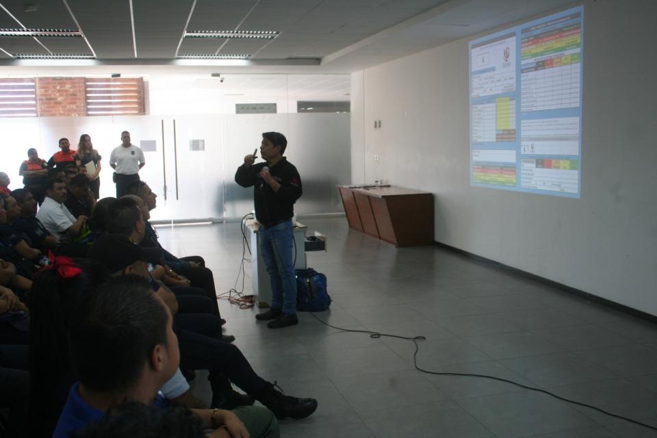 30Sucesos (1) Imparten profesionales simposio de actualidades de la psicología de emergencias