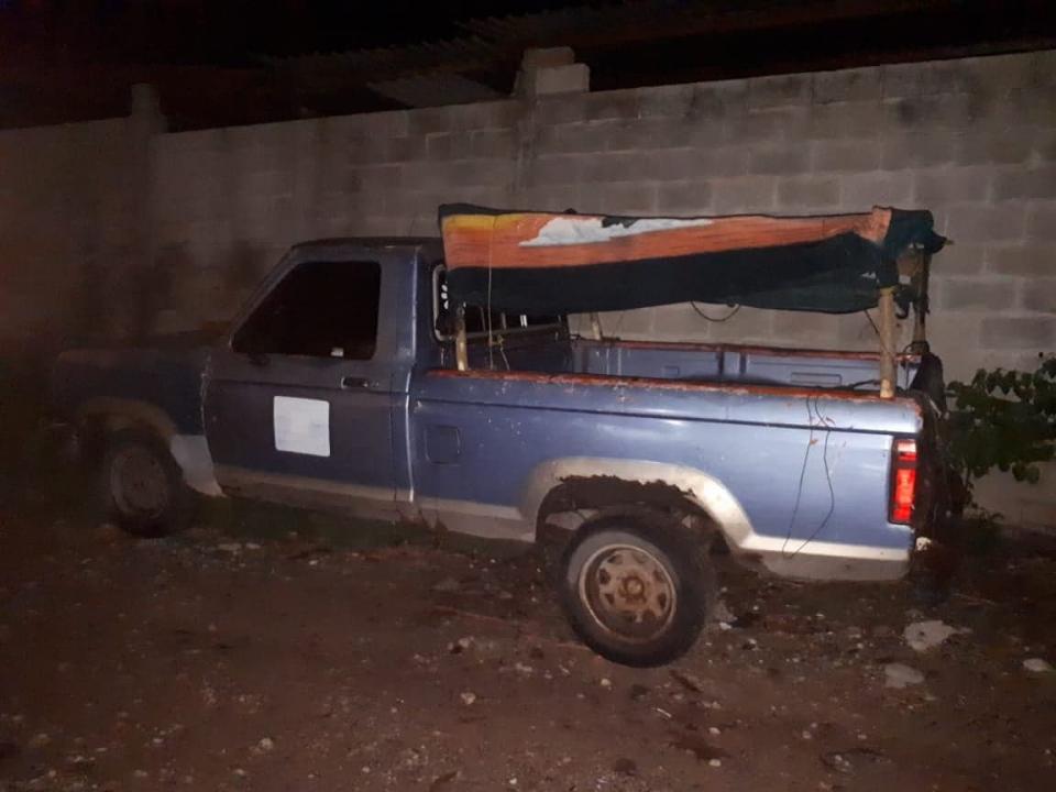 30y31Sucesos (7) Tras descompostura mecánica se incendió un auto