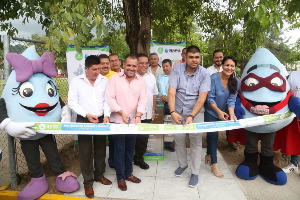 BP-SEAPAL-1719-Bebedero-Auditorio-Deportivo-01-Principal Inaugura Andrés el octavo Bebedero Público de Puerto Vallarta