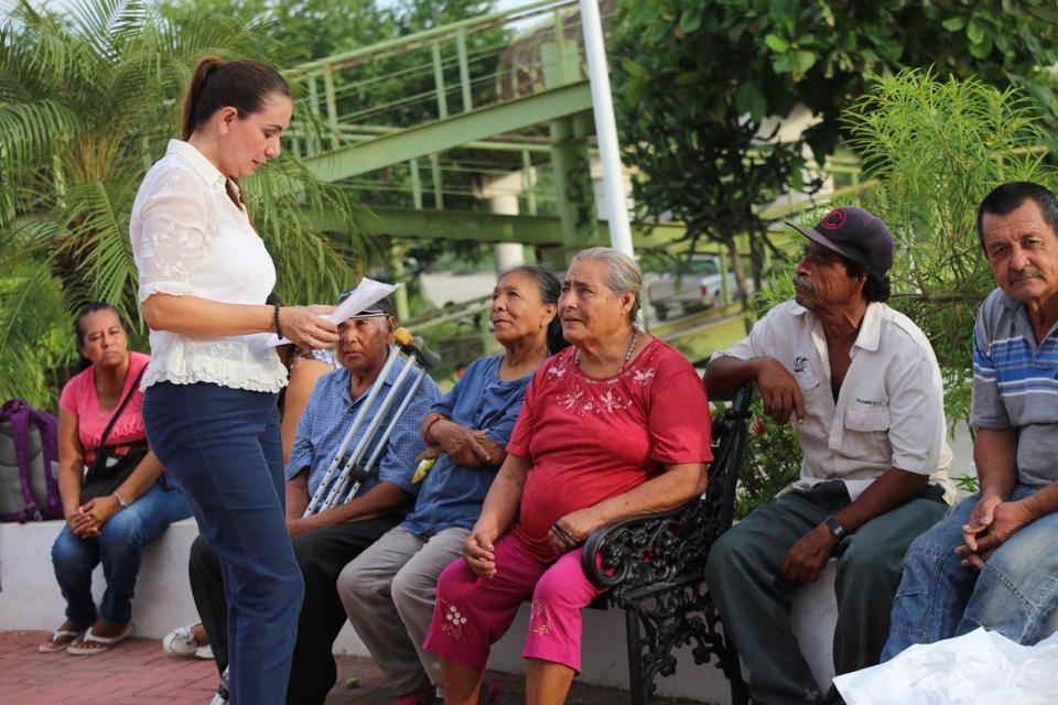 DIF APOYOS ALIMENTARIOS OVANDO (1) Lleva DIF Esperanza a personas en vulnerabilidad y niños en riesgo