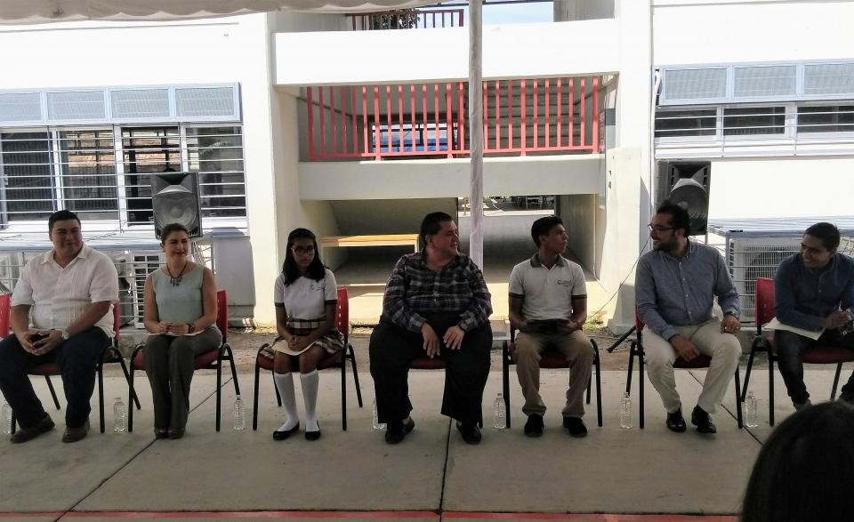 Fernando Nota B Inaugura la SEJ, dos nuevos módulos del COBAEJ en PV