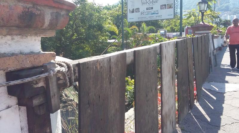 brenda 16 nota c (1) Exhortan empresarios prioridad al proyecto de la escalera del rio Cuale