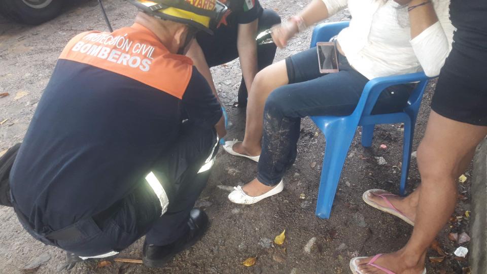 lupillo1 (6) “Broncuda” mujer se fracturó un tobillo