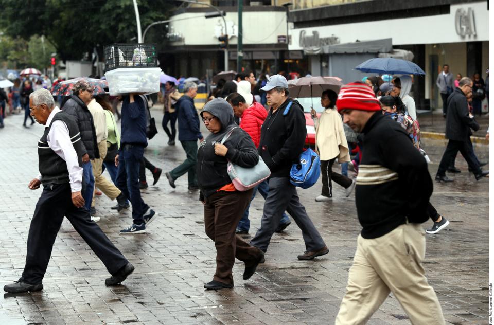 06y07Bahía Tema del Día (5) Esperan descenso de temperaturas en Jalisco