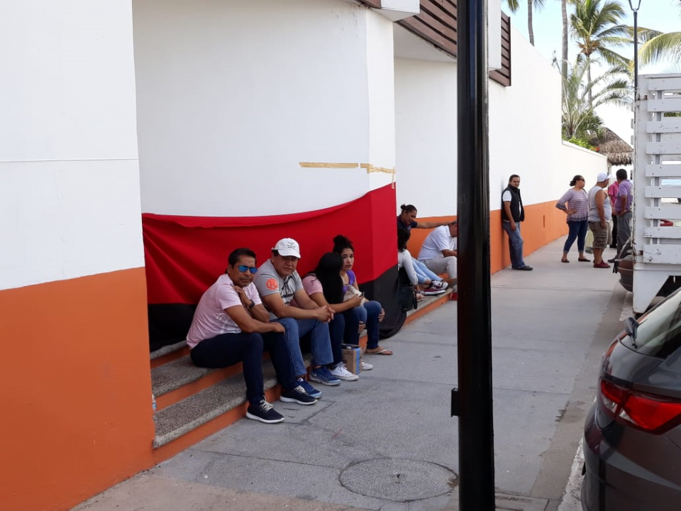 10y11Bahía (3) Estalla Huelga de la CTM en hoteles; empresa toma cartas en el asunto