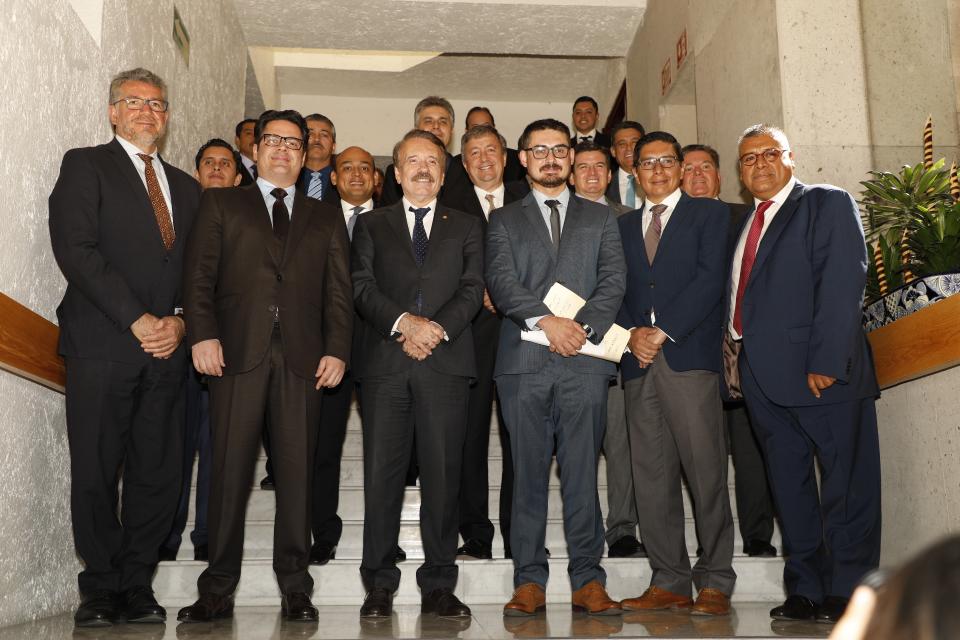 11bahia01 IPN y Sedatu impulsarán mejoramiento urbano en 16 ciudades; Vallarta y Bahía en la lista