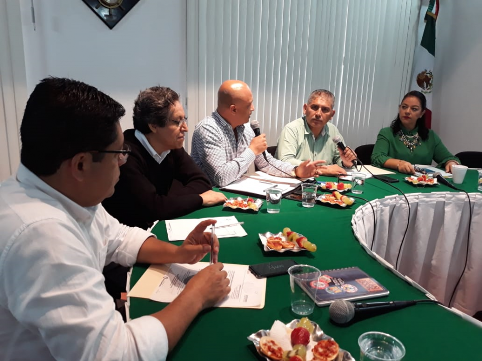 12y13Bahía (1) Podrían multar a pepenadores: Juan Solís García