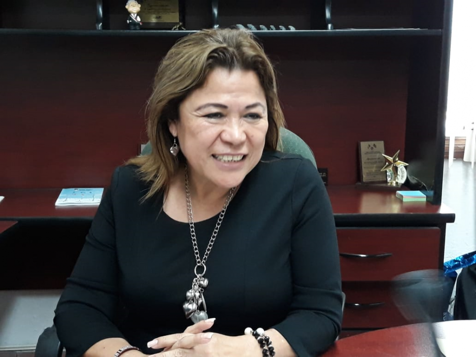 12y13Bahía (2) Apostará regidora a la prevención en tsunamis en escuelas y el sector salud