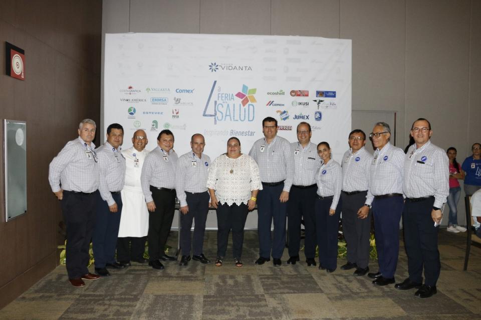 12y13Bahía (8) Participa DIF en la 4ª Feria de la Salud del Grupo Vidanta