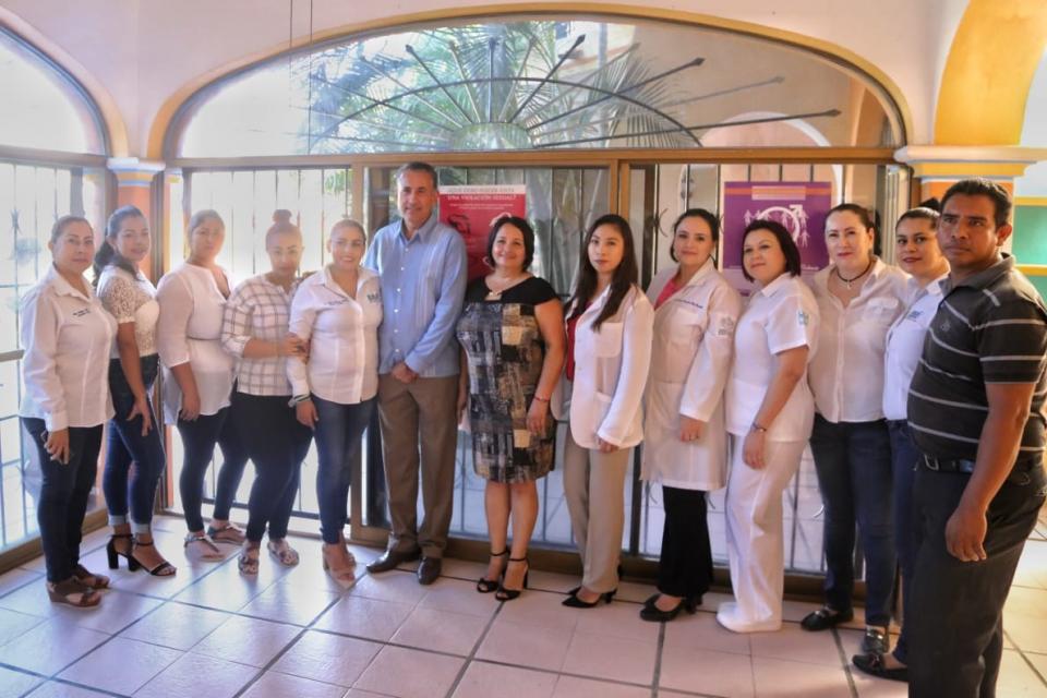 14y15Bahía (5) Jornadas médicas contra el cáncer de matriz en Bahía