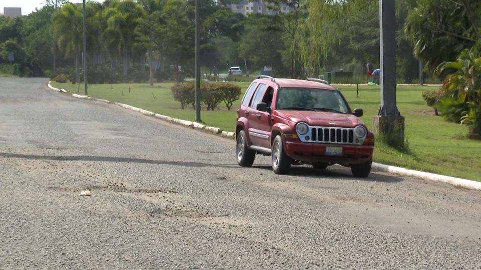 18y19Bahía (1) Piden paciencia a la ciudadanía por el tema de los baches