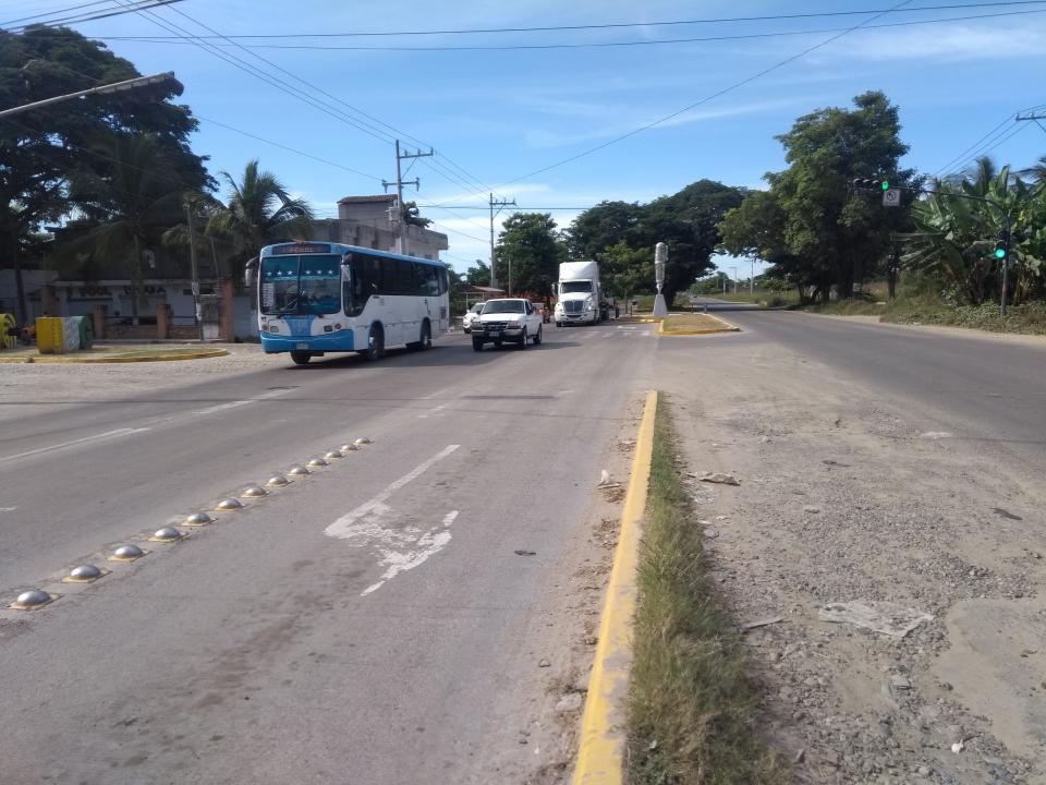 01portada03 Sin proyecto para municipalizar la Carretera Federal 544