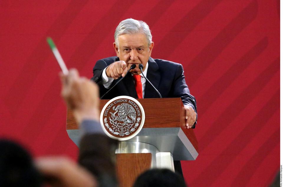 04y05Bahía Tema del Día (1) Ministros están ganando Mucho: López Obrador