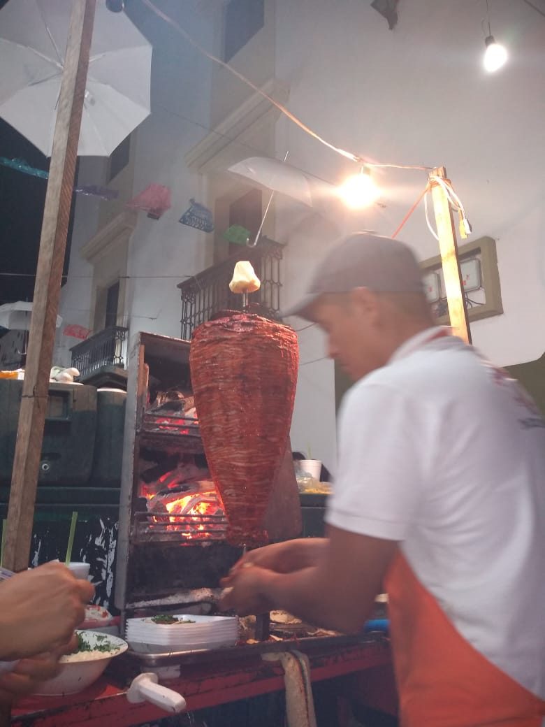 10y11Bahía (1) Aumentan hasta cinco kilos las personas en fiestas decembrinas