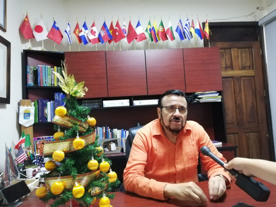 10y11Bahía (4) Necesita el centro de Vallarta diversificación de negocios