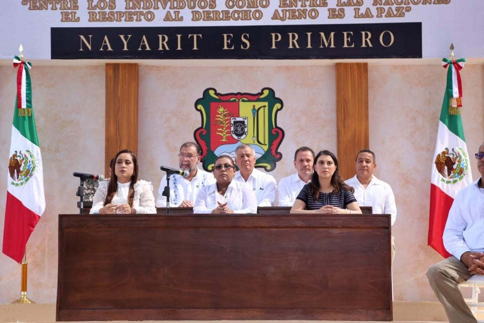 18y19Bahía (1) Realiza Congreso del Estado sesión solemne en Valle de Banderas