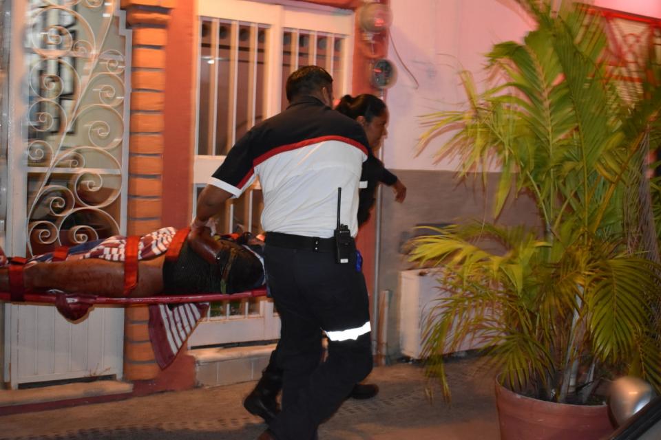 29Sucesos (1) Hombre se cortó los testículos; murió horas después