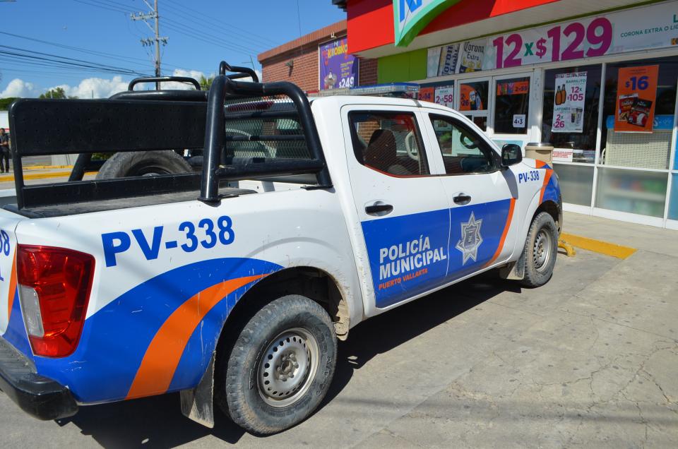 30y31Sucesos (7) Se llevan 40 mil pesos en robo a mano armada