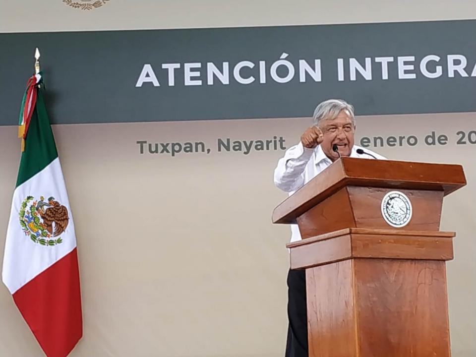 03Bahía Tema del Día GIRA DE AMLO POR NAYARIT…Aún hay familias sin apoyo; les dicen que “ya merito”