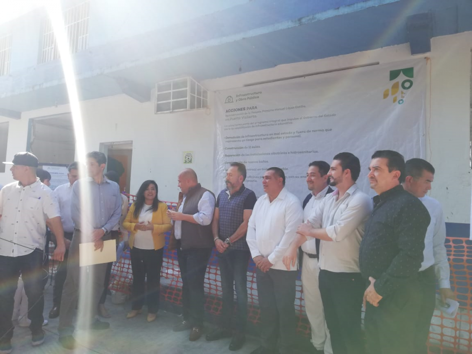 04y05Bahía (3) Anuncian 20 millones para la reconstrucción de escuela
