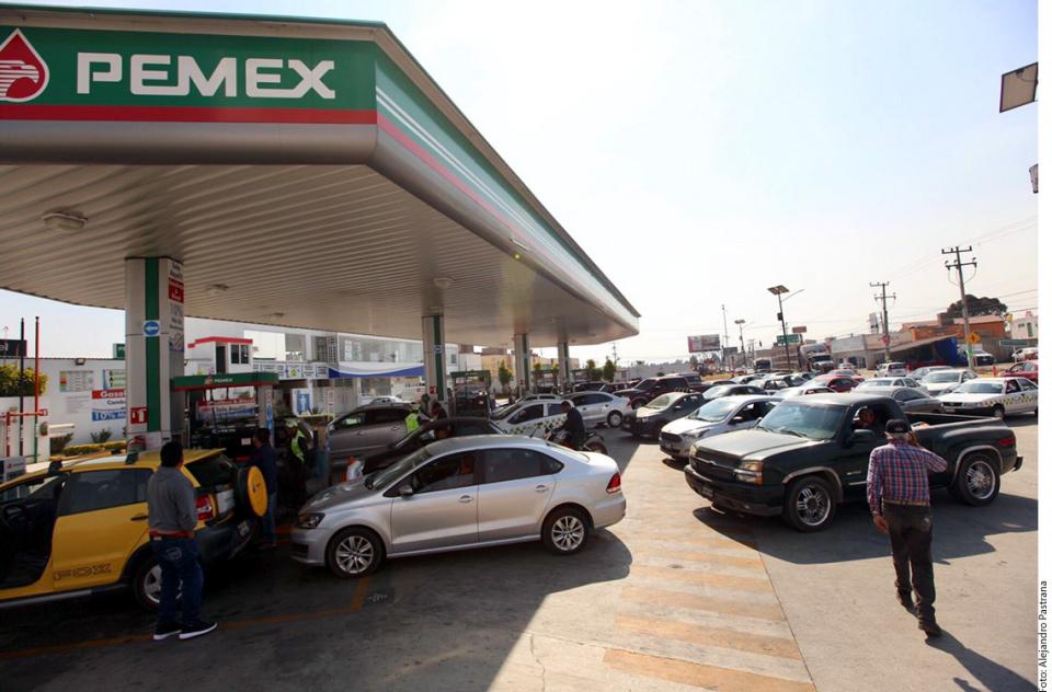 04y05Bahía Tema del Día (7) Pemex no puede solo: CCE