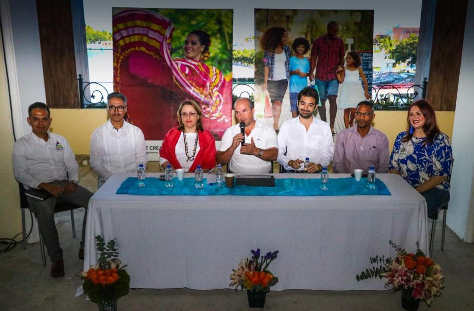 08y09Bahía (4) Echará Canaco la casa por la ventana en su medio siglo