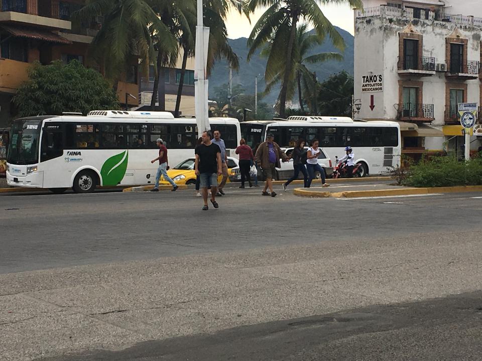 08y09Bahía (4) Las Glorias, un crucero cada vez más conflictivo