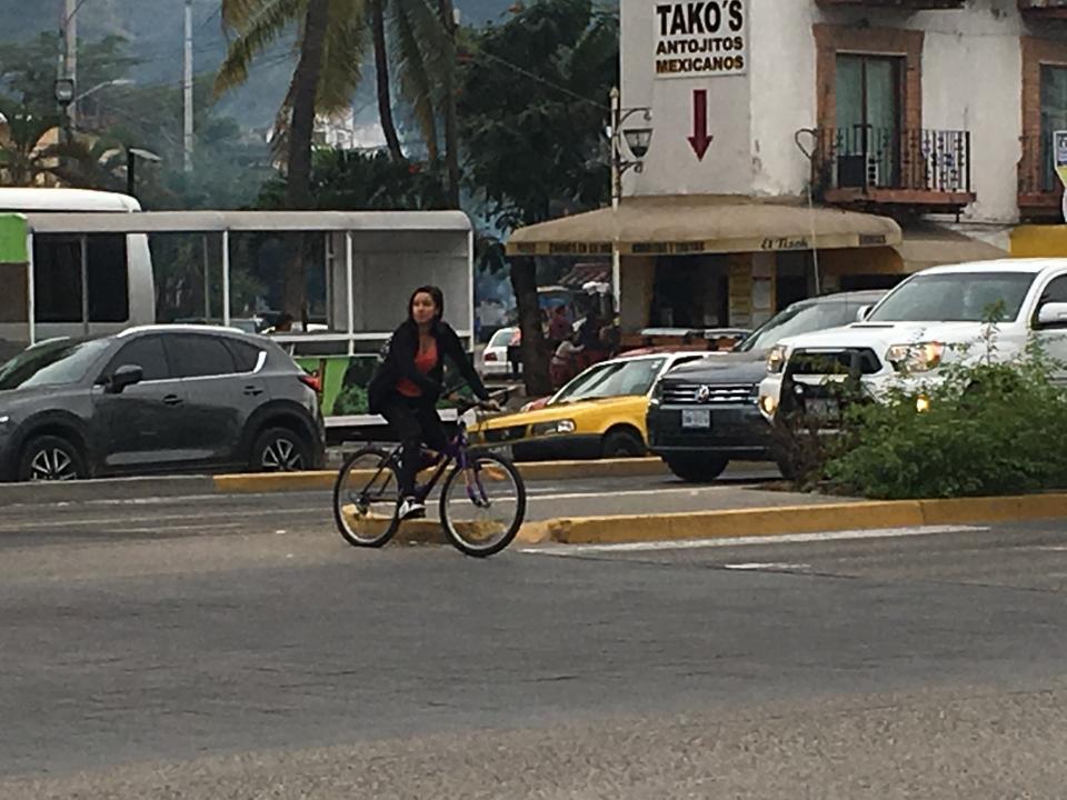 08y09Bahía (5) Tesorería y Registro Civil, las más demandadas de la presidencia
