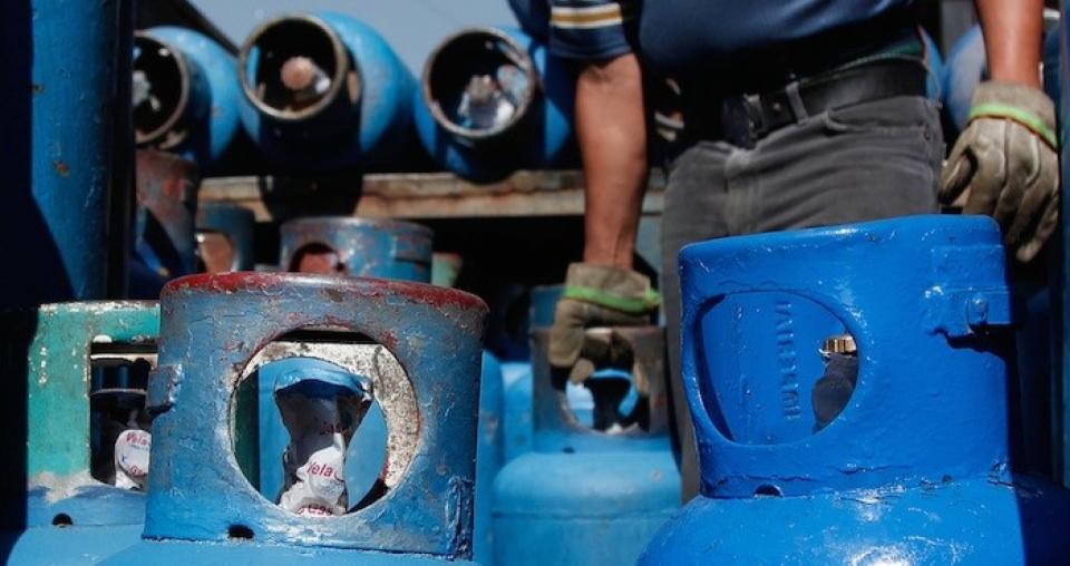 10y11Bahía (1) Siguen sufriendo desabasto de gas
