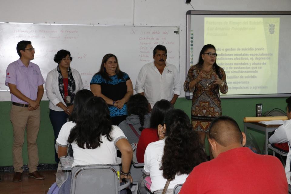 10y11Bahía (8) Lleva DIF pláticas preventivas a la ETI