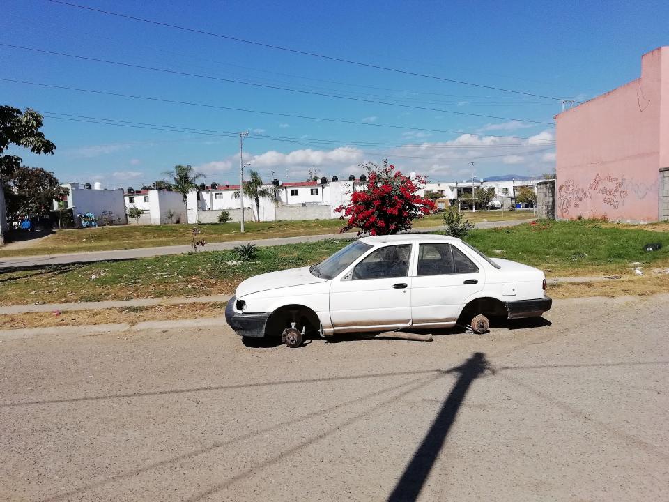 dav AUMENTAN LAS PROBLEMÁTICAS Del mal en peor, en Jardines del Sol