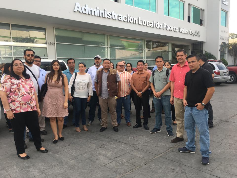12y13Bahía (1) CONTRA EL DESPIDO QUE CONSIDERAN ILEGAL E INJUSTIFICADO Se amparan Trabajadores SAT