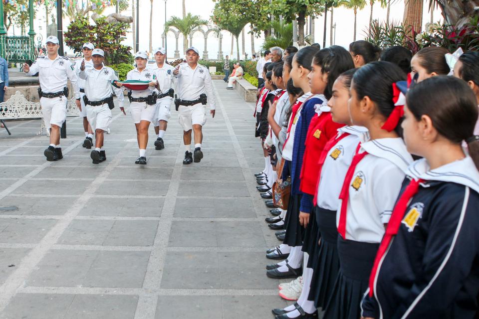 12y13Bahía (3) Conmemoran autoridades natalicio de Ignacio Allende