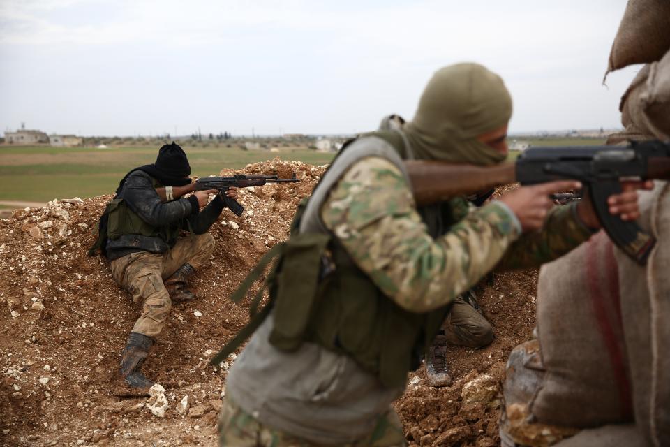 SYRIA-CONFLICT Ataque del EI en Siria socava la postura triunfalista de Trump