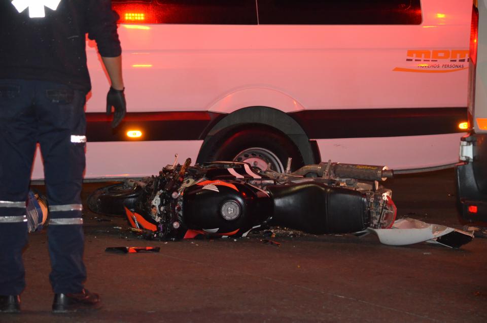 30y31Sucesos (7) Se mata motociclista