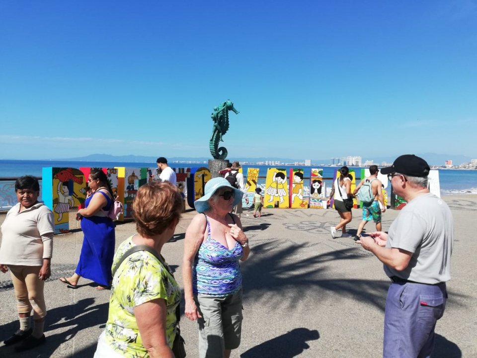 brenda 18 nota a Califican turistas con un 10 a Puerto Vallarta; satisfechos en esta ciudad