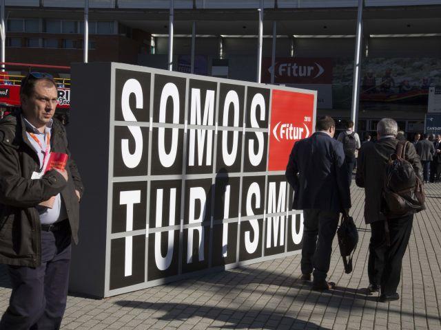 brenda 20 nota a1 Presentes PV y la RN en España, FITUR 2019