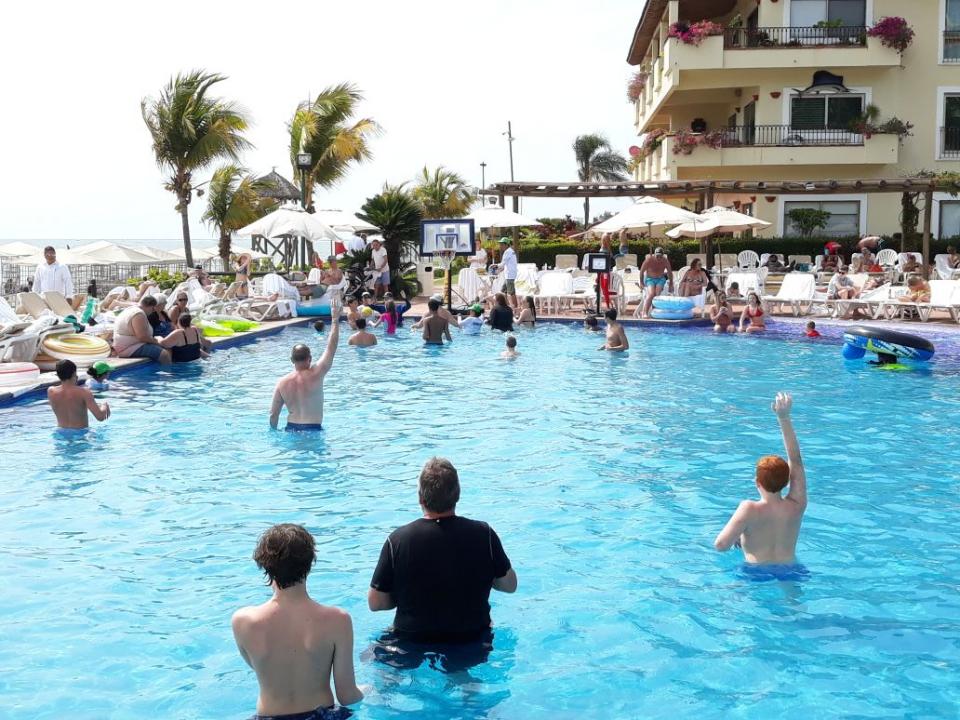 04y05Bahía (4) Inician preinscripciones para educación básica en Vallarta