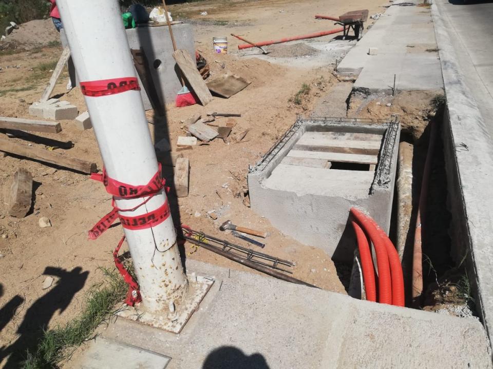 04y05Bahía (8) Obra sin señalética, denuncian ciudadanos
