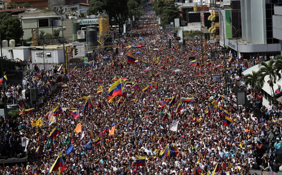 Venezuela Political Crisis Venezuela: bomba de tiempo en el caos mundial