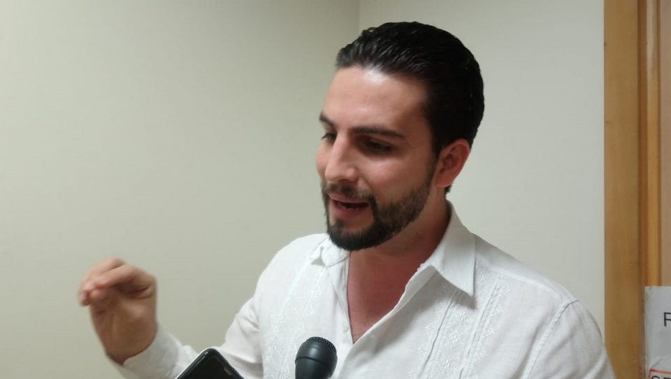 10y11Bahía (1) Respaldará diputado local iniciativa para pagar laudos