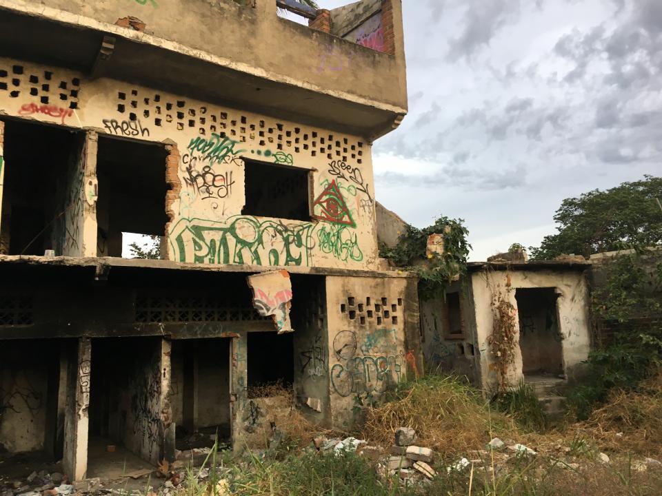 10y11Bahía (9) Casa abandonada es nido de malvivientes